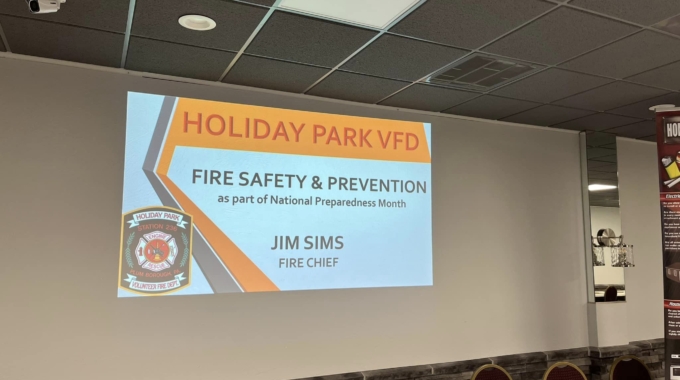 Home Fire Safety Class Gets Hands On