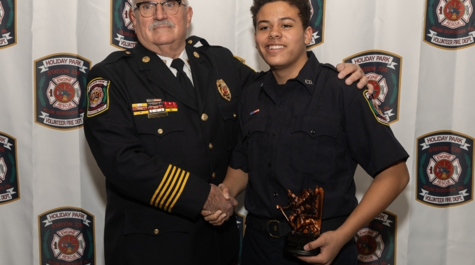 Annual Banquet: Jordan Hammond Recipient of Junior Firefighter of the Year Award 2025