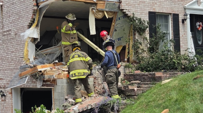 236-Rescue Responds to Truck Into Residence in Murrysville